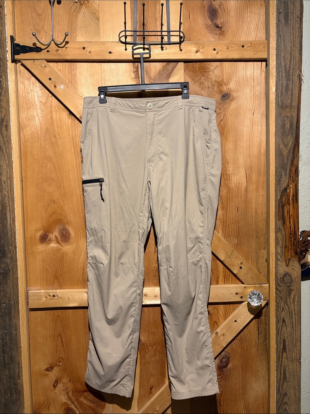 Men's Tan Cargo Pants with Zippered Thigh Pocket